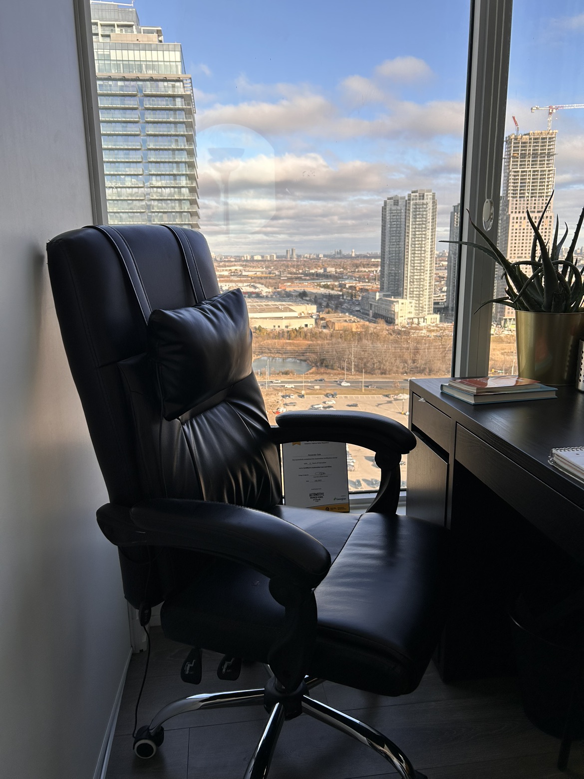 Desk Chair image indicator(10)