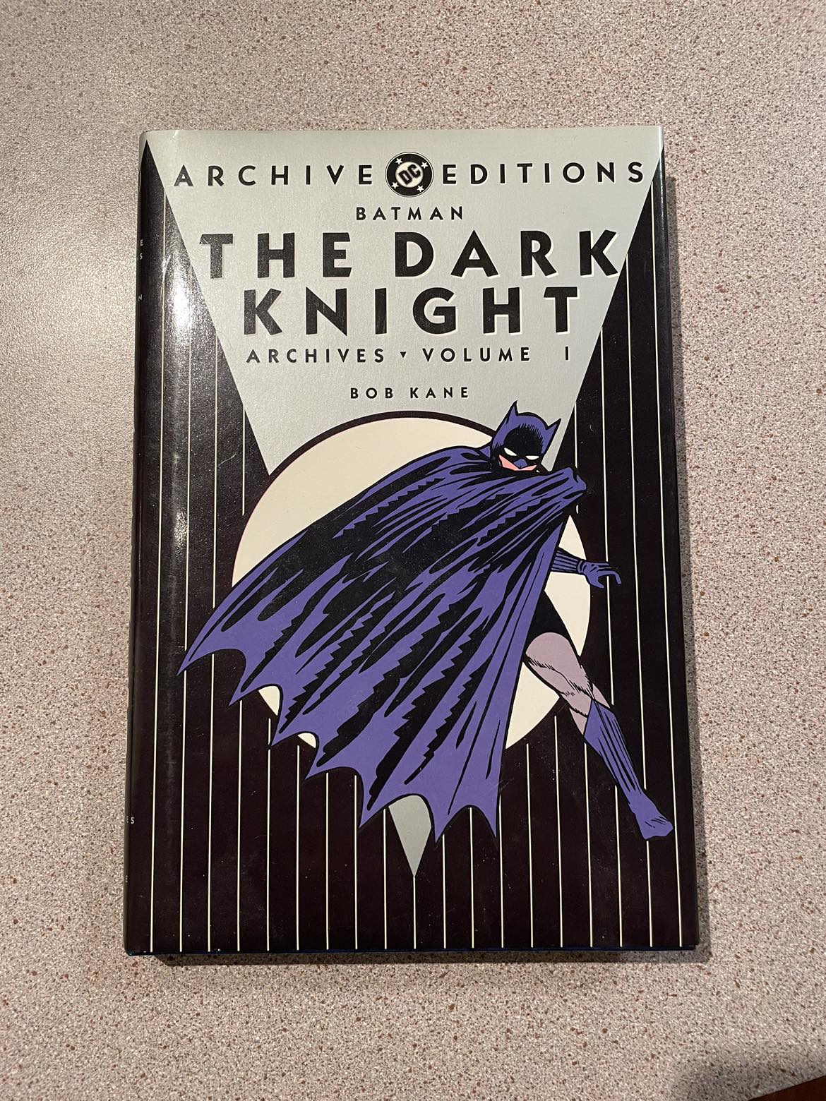 Batman: The Dark Knight Archives, Volume 1 (1992) thumbnail