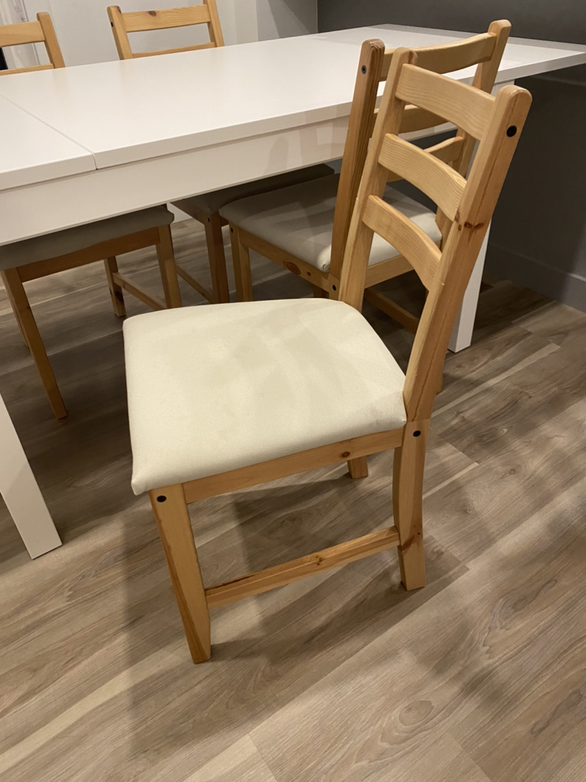 IKEA Dinning Chairs x 4 - Like New