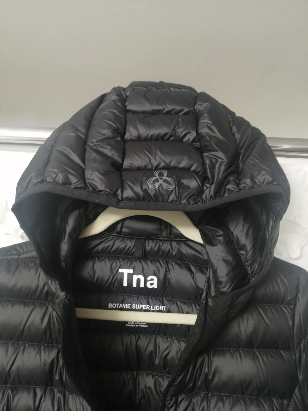 Aritzia - TNA Super Light Jacket image indicator(2)