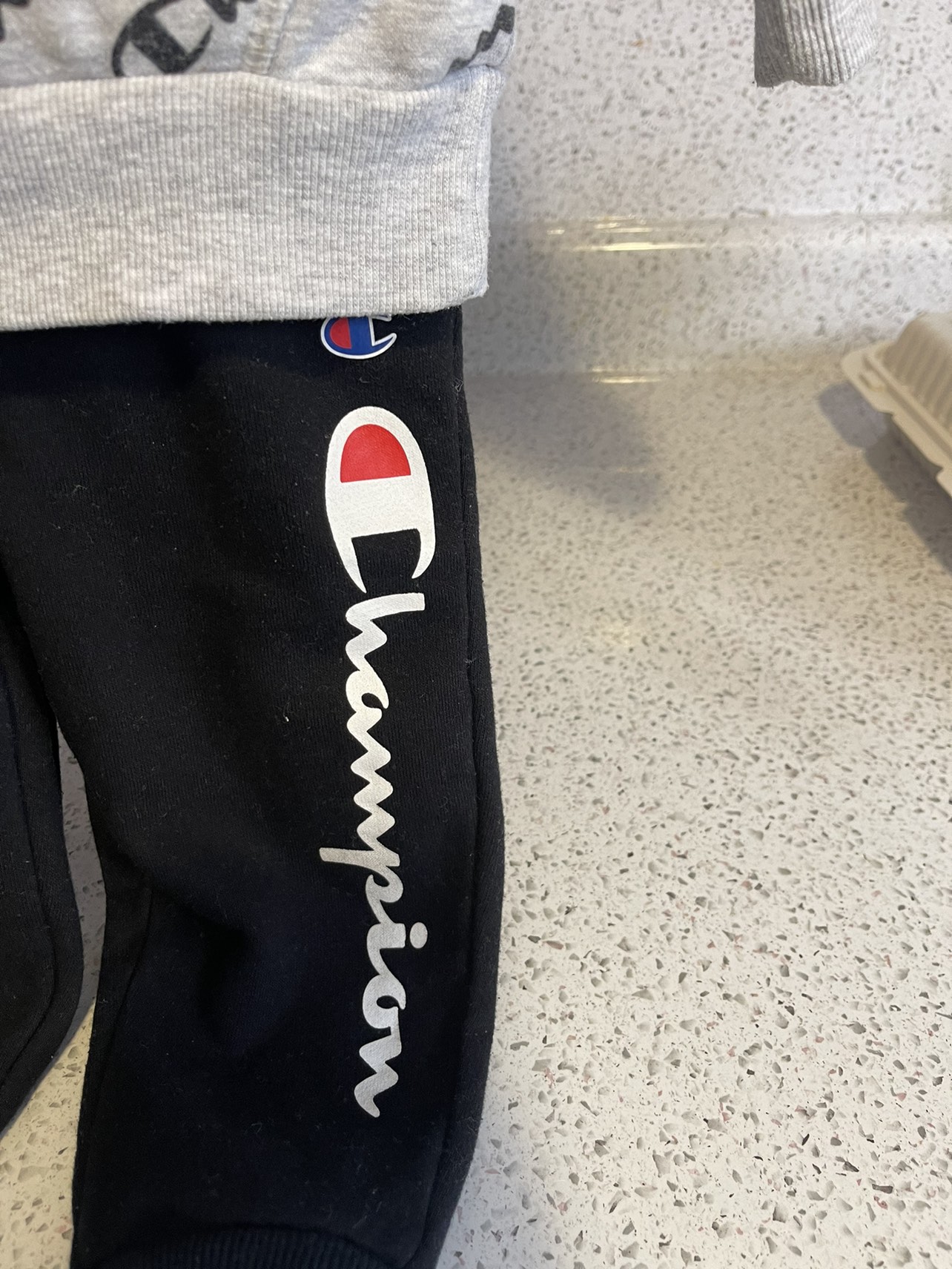 Sweater set image indicator(4)