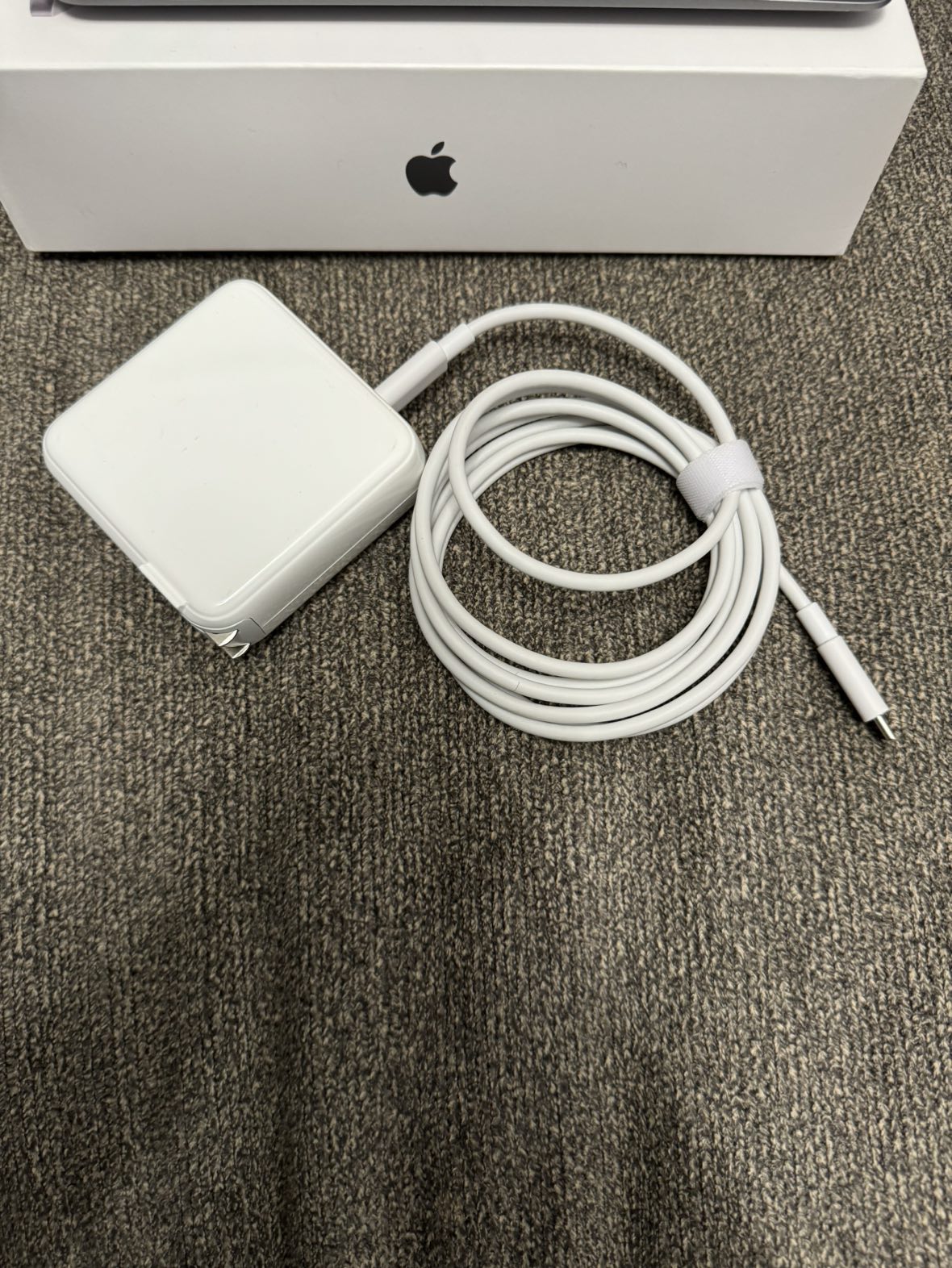 MacBook Air 13” - photo 3