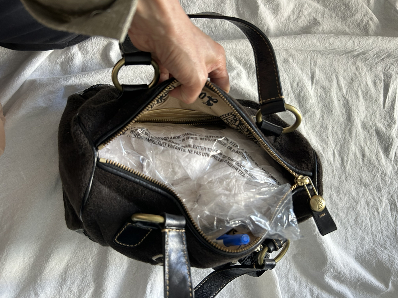 Causal deluxe Juicy Couture image indicator(4)