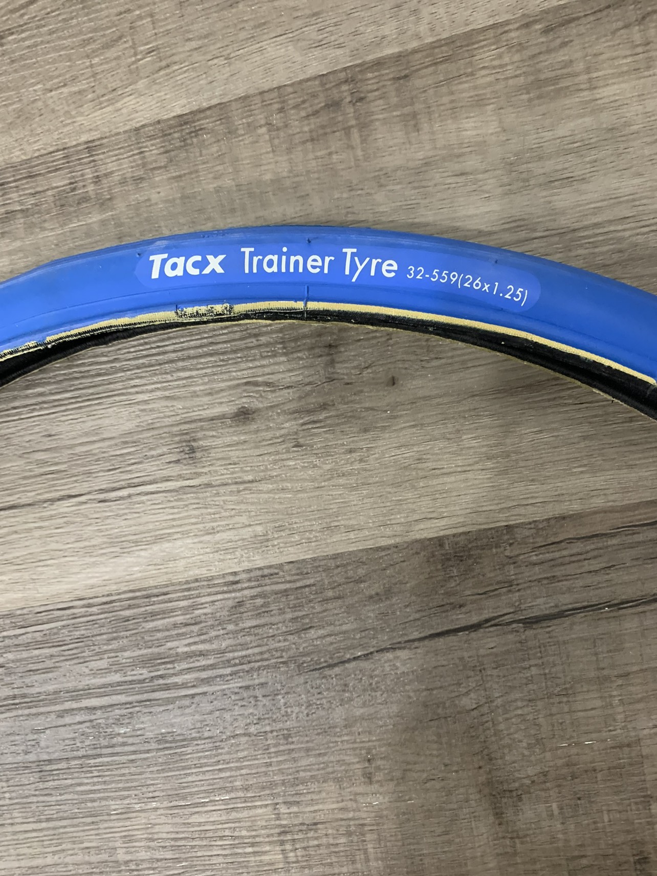 Giant Cyclotron Indoor Bike Mount & Tire image indicator(6)