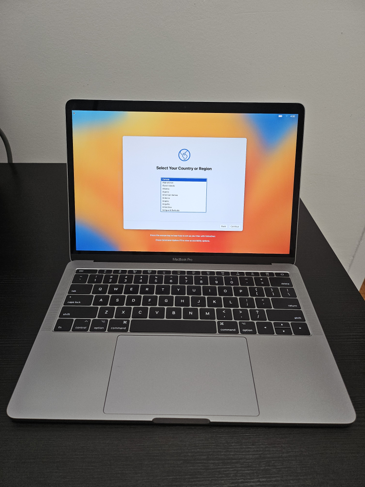 MacBook Pro 13 inches 1Tb Storage - photo 5