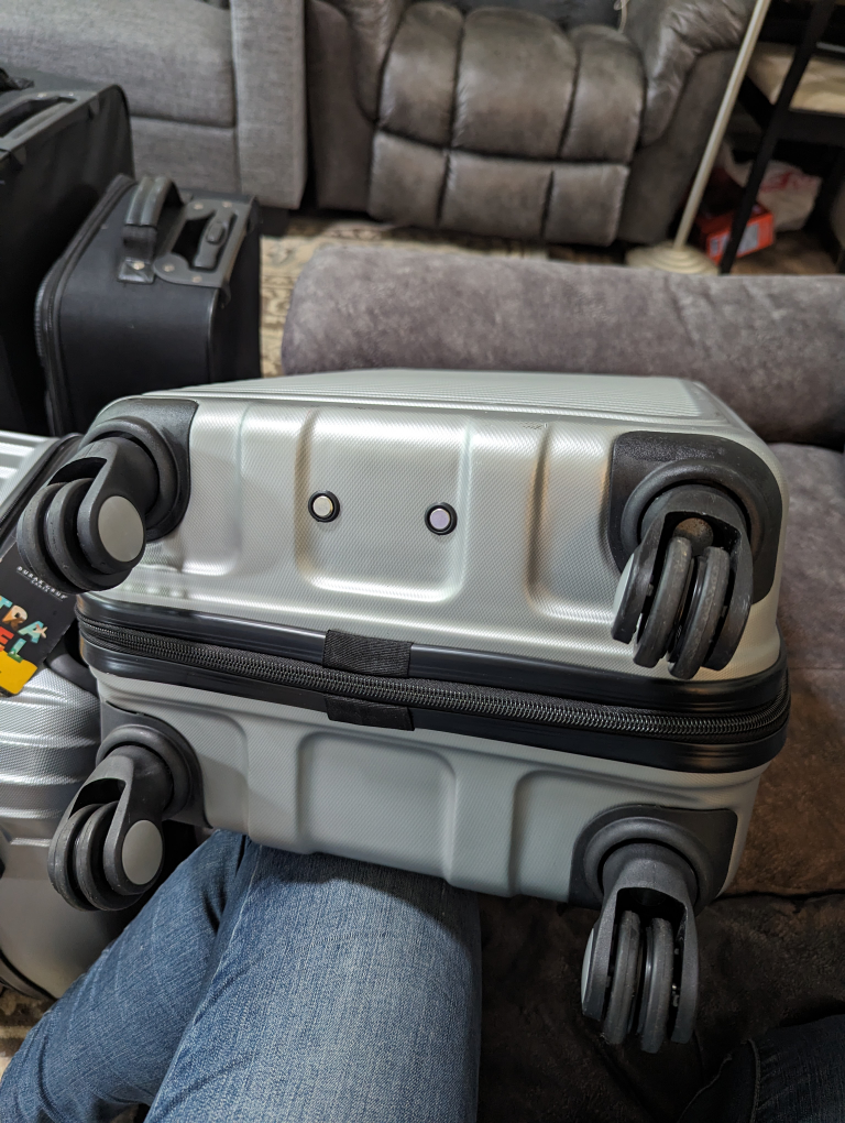 Carry on Suitcase - Travel Select - photo 4
