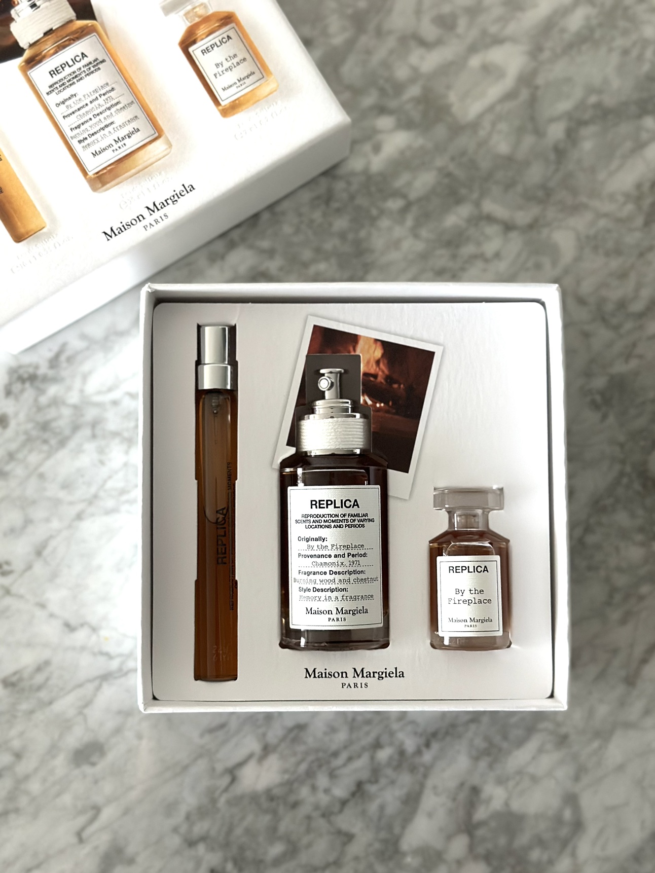 Replica By The Fireplace Fragrance Perfume Gift Set 🥕 thumbnail