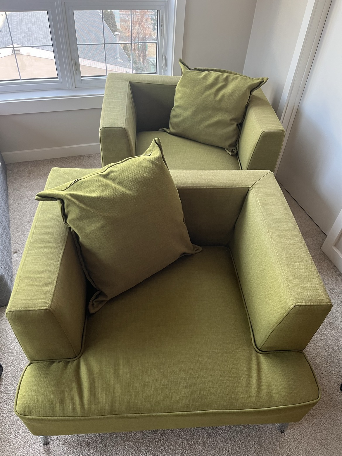 Green Chairs - photo 3