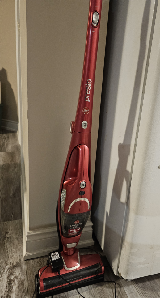Hoover Presto Stick Vac for Sale! thumbnail