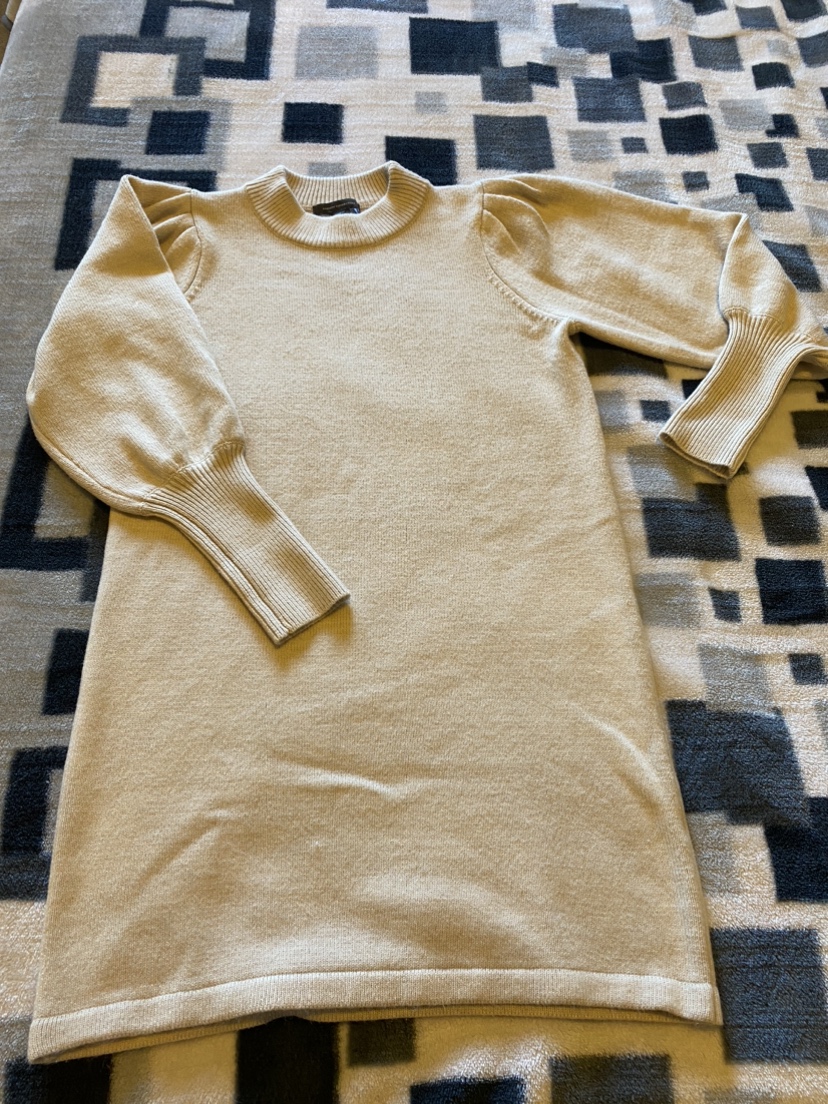 Beautiful warm dress image indicator(4)