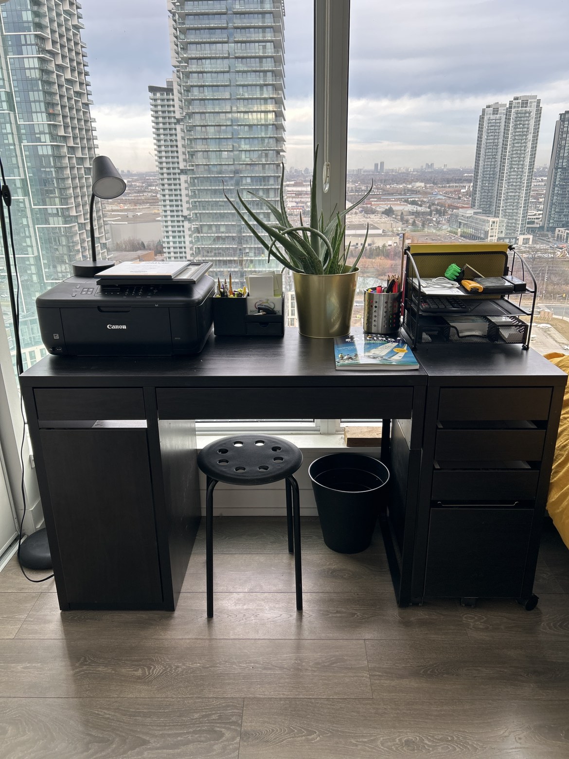 IKEA MICKE Desk + MICKE Storage unit image indicator(2)