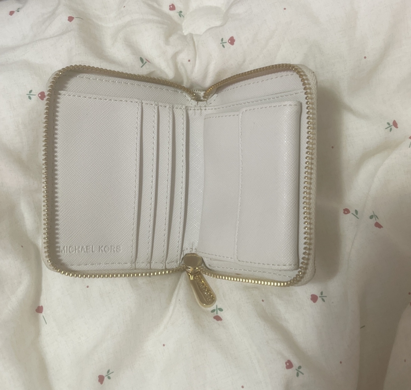 Michael Kors wallet - photo 2
