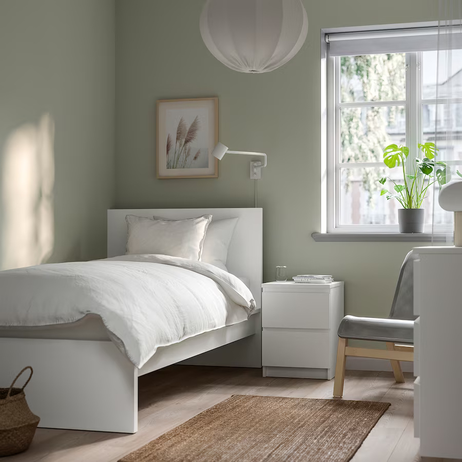 Mattress and bed frame - photo 3