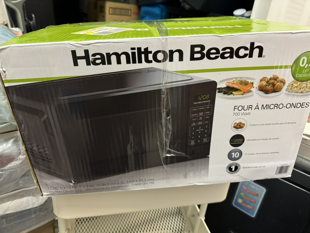 Hamilton bench microwaves