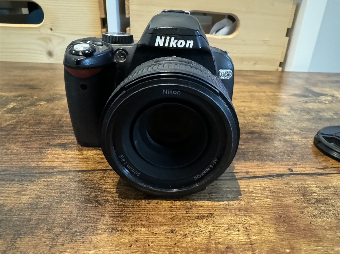 Nikon D60 Digital SLR Camera - photo 2
