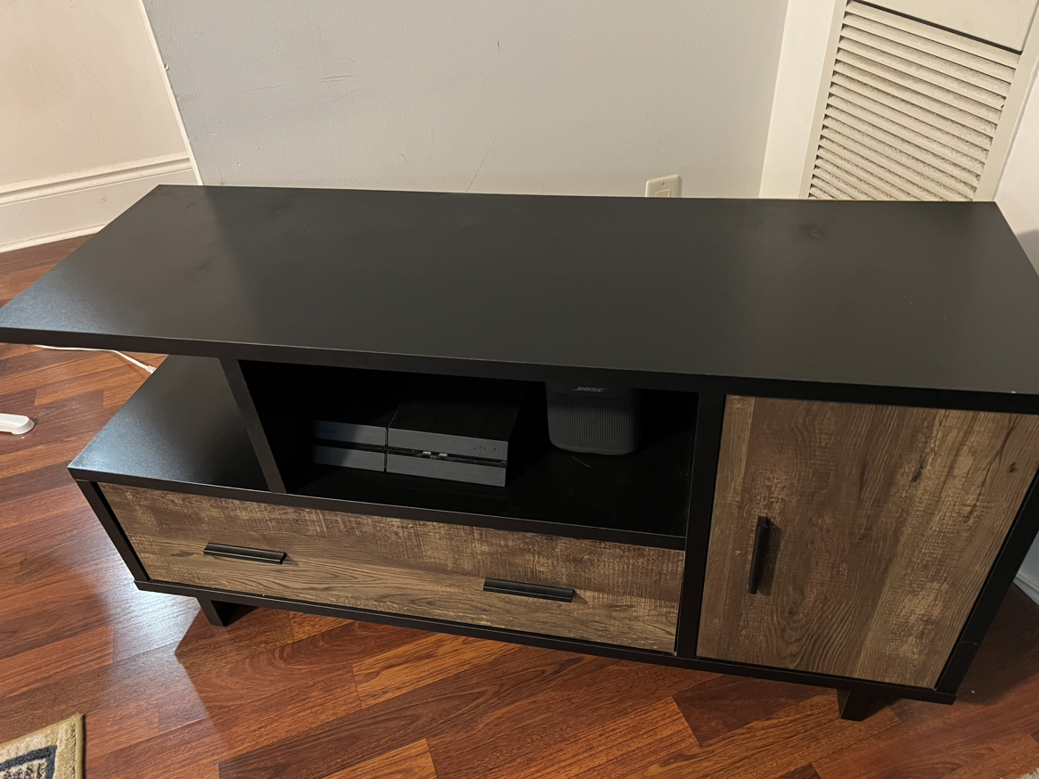 Used Costco TV Stand 120cm(48 inch)