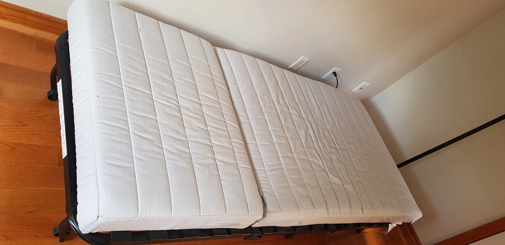 Single Folding chair/bed