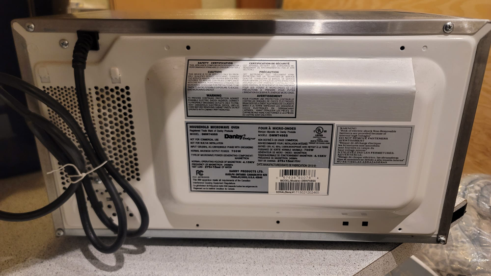 Danby Designer 0.7 cu. ft. Microwave 700w image indicator(3)