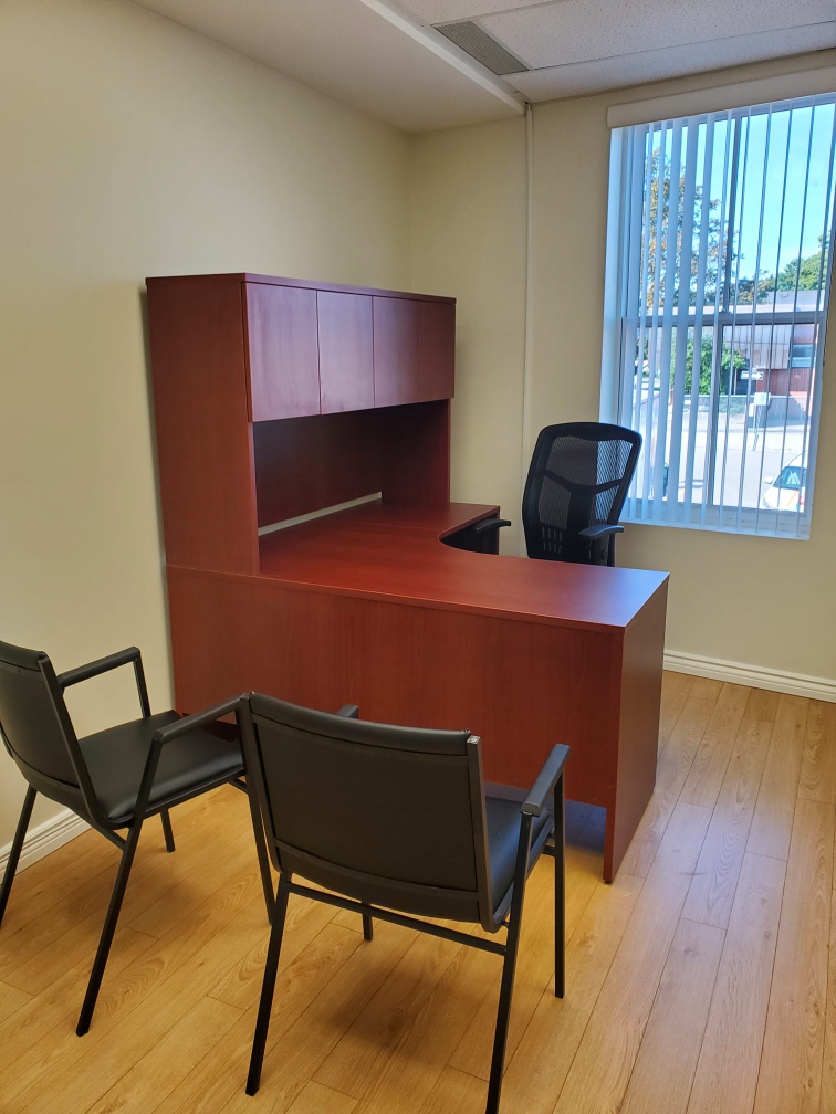brand new office furniture for sale image indicator(3)