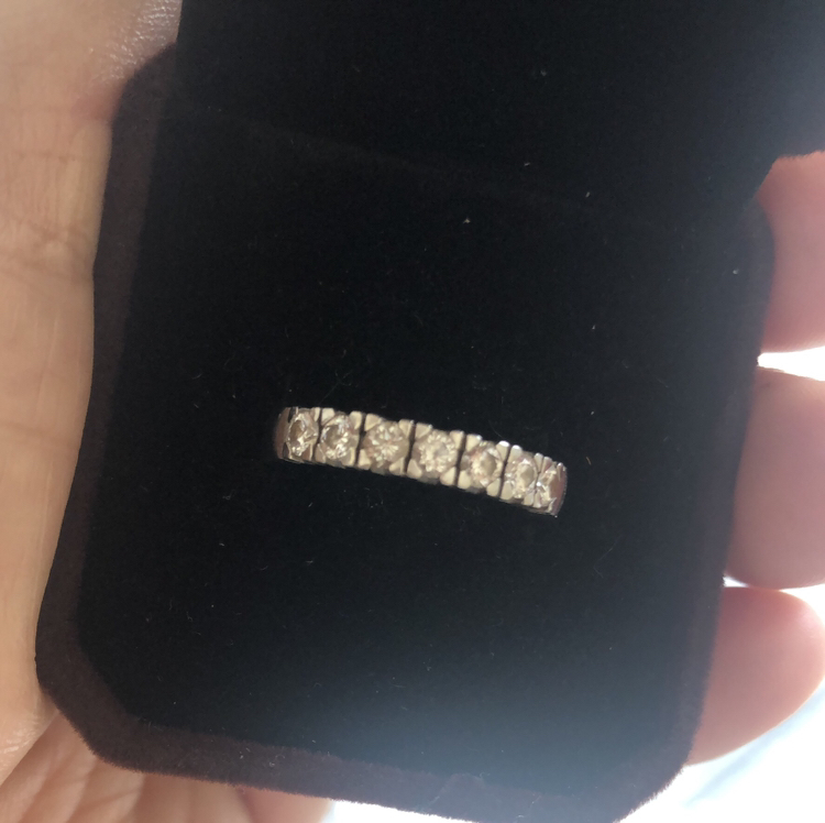 Platinum Diamond Band Ring image indicator(4)