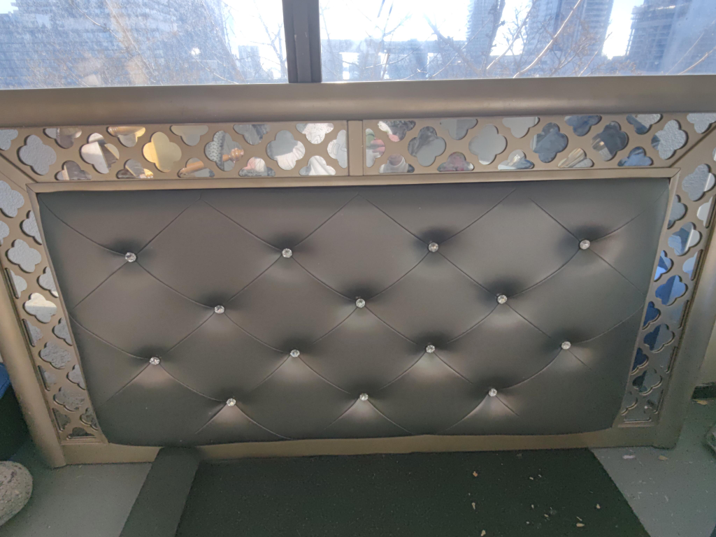 Beautiful Headboard /Leather & Mirrored 00 AA 11 pp eêqq - photo 3