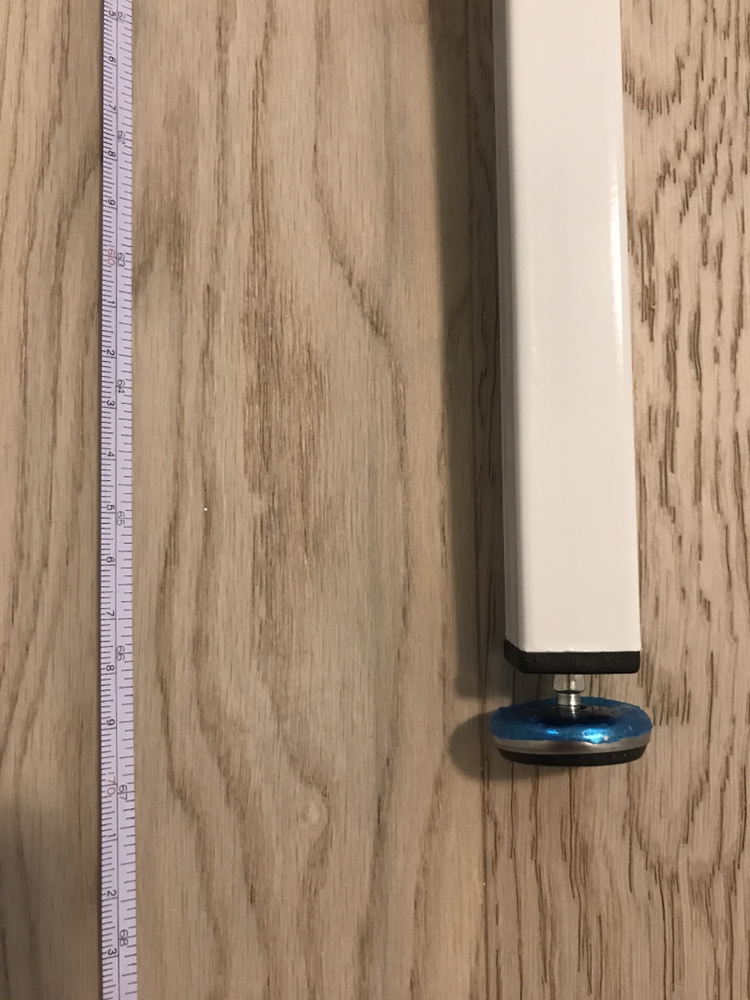 White metal towel ladder - New (Open box) image indicator(7)