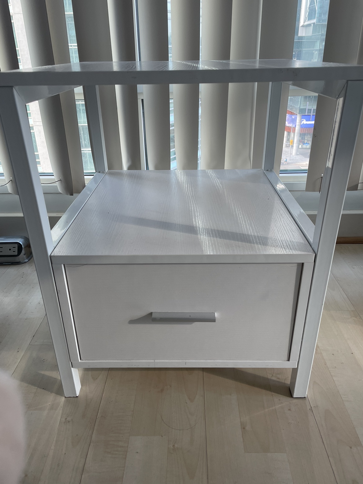 Side table - photo 3
