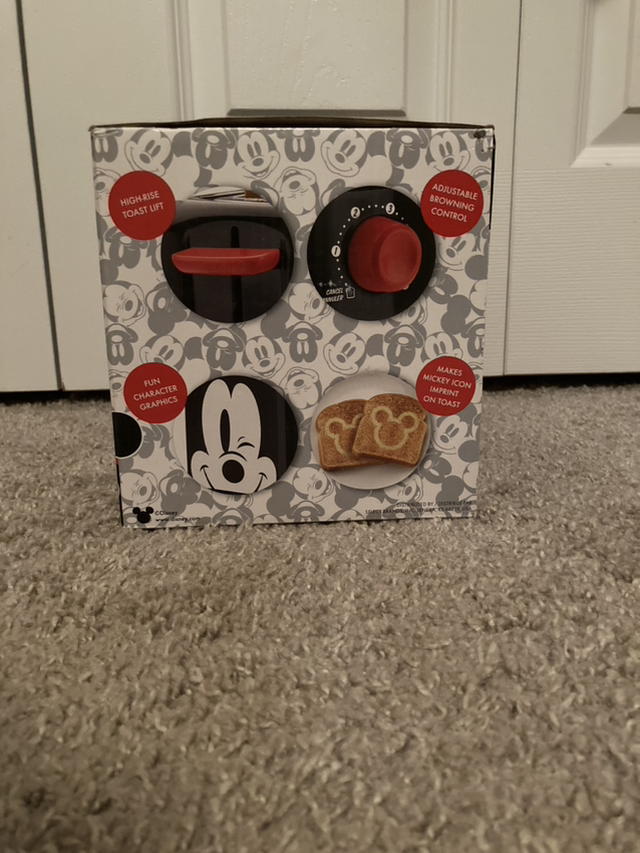 Mickey Mouse Toaster - photo 2