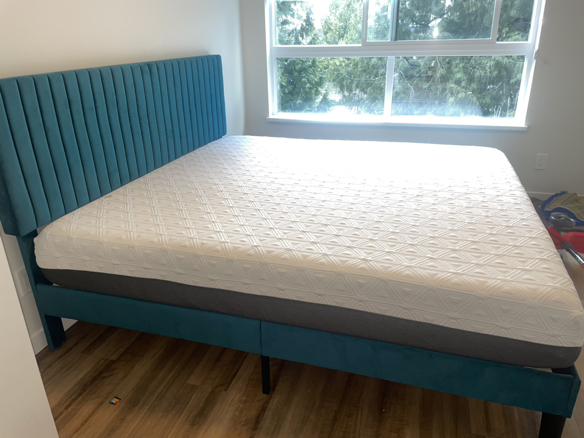 King Size Bed with Mattress.