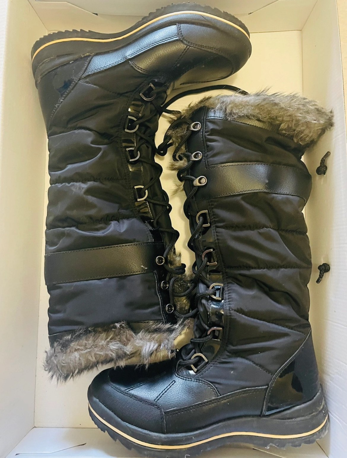 WINTER SHOES thumbnail