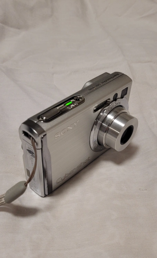 Sony Camera    🥕 thumbnail