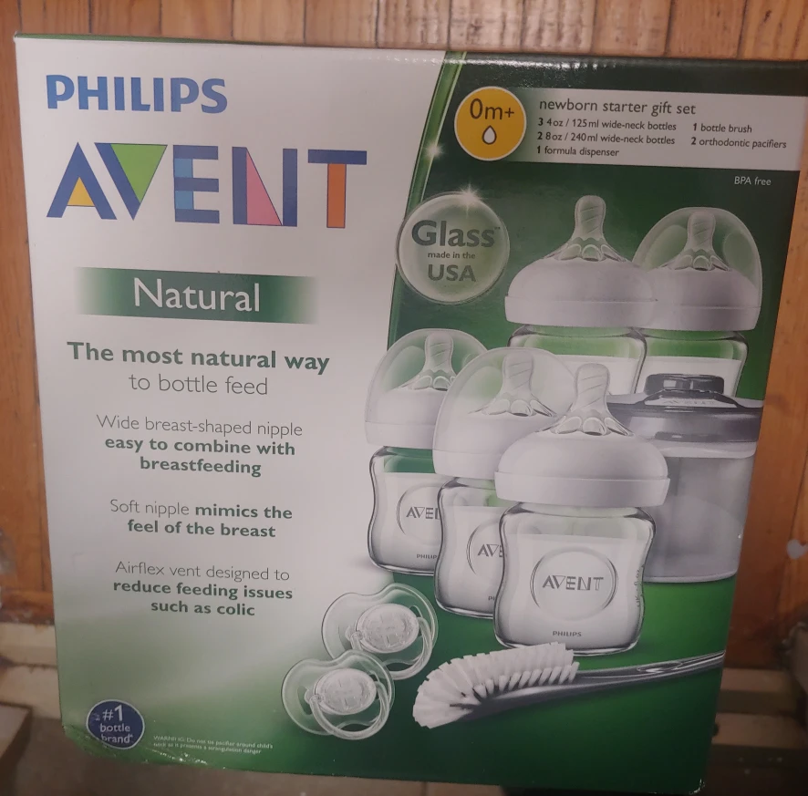 Brand new baby bottle set - photo 2