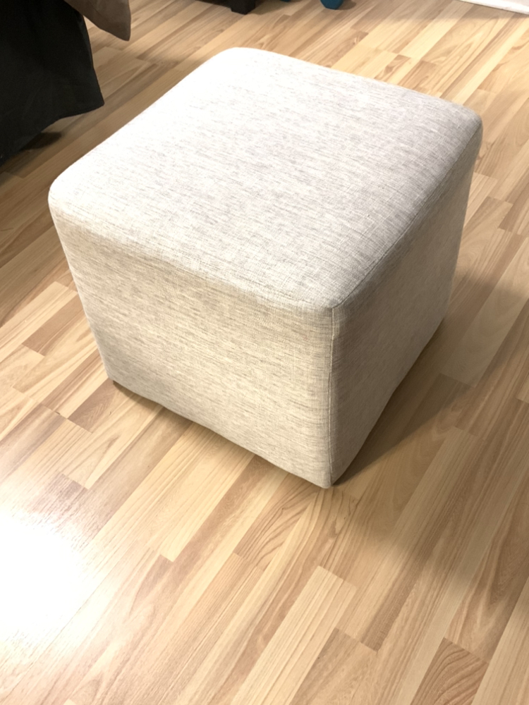 Grey ottoman solid cube image indicator(2)