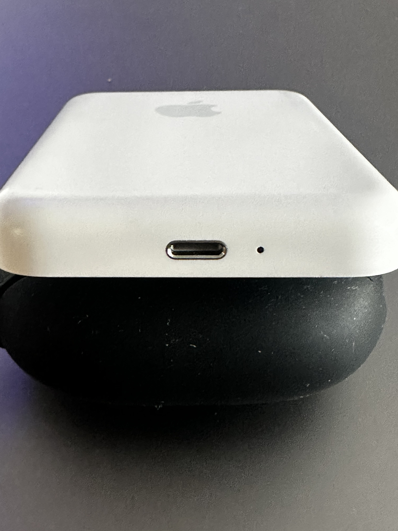 Apple MagSafe Battery Pack For All iPhone 12/13/14/15 - photo 3