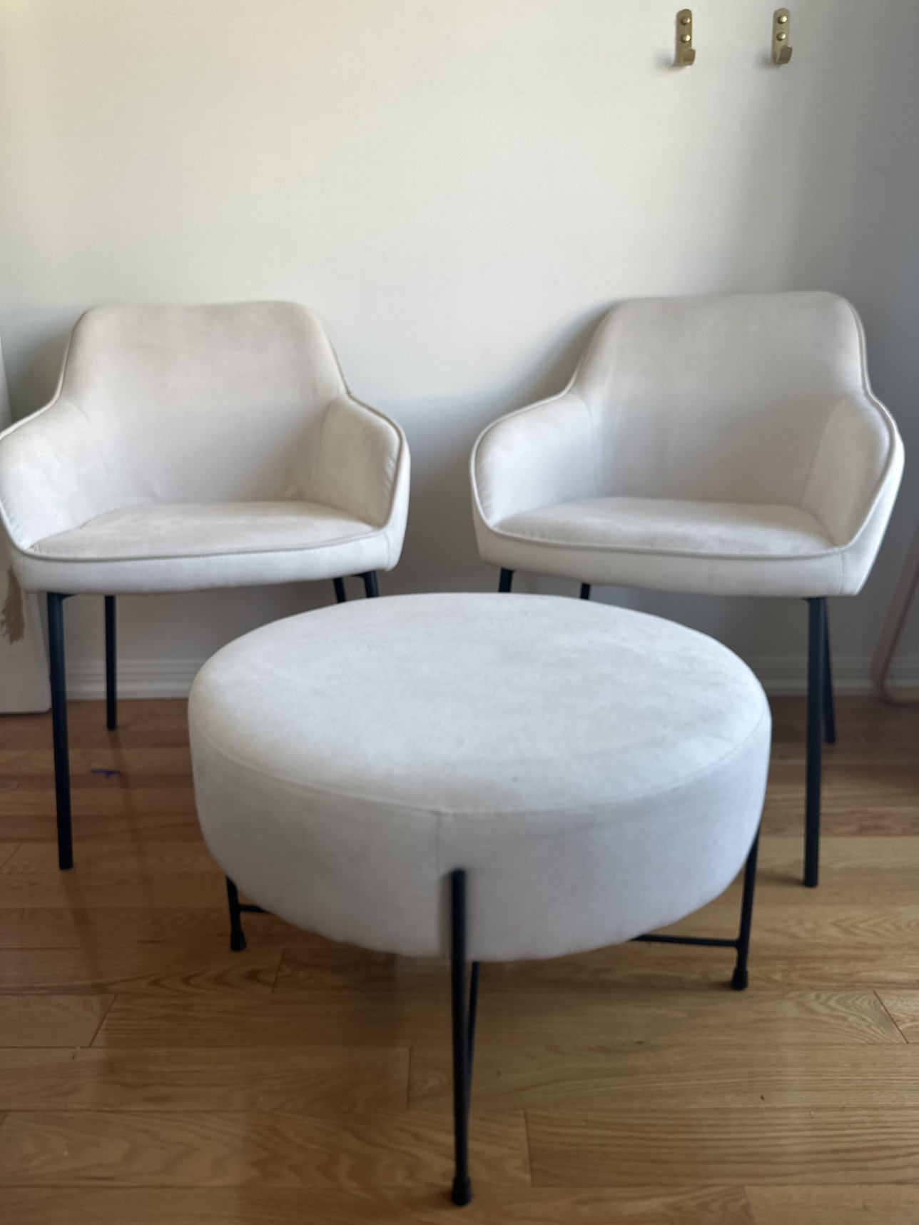 Chairs and Ottoman thumbnail