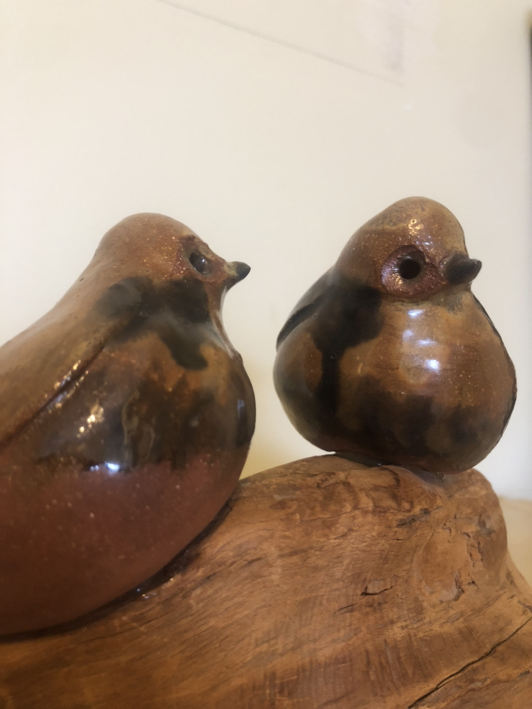 Vintage Pair of Pottery Sparrows on Driftwood - photo 4