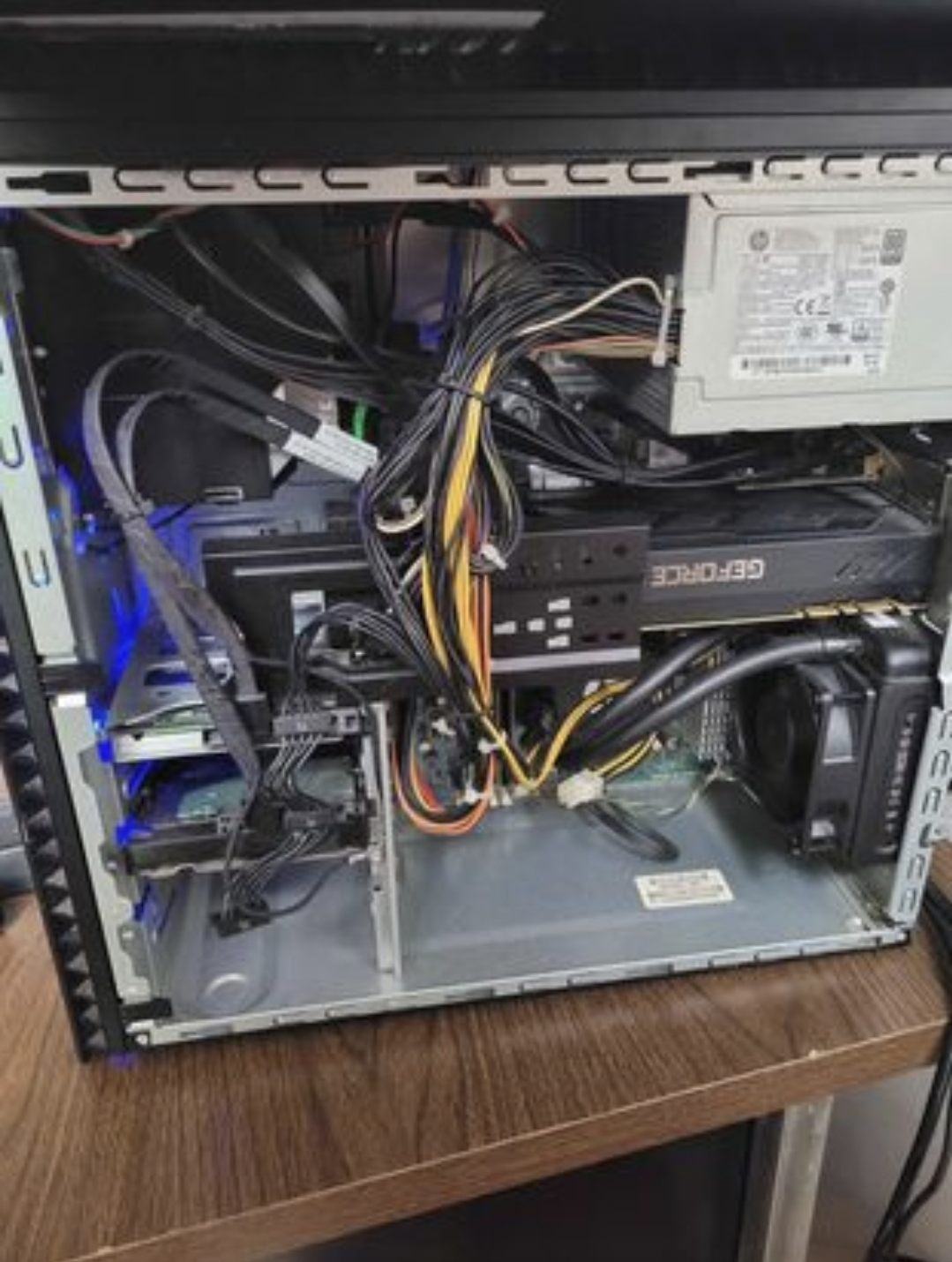HP Omen PC 870-281 - photo 2