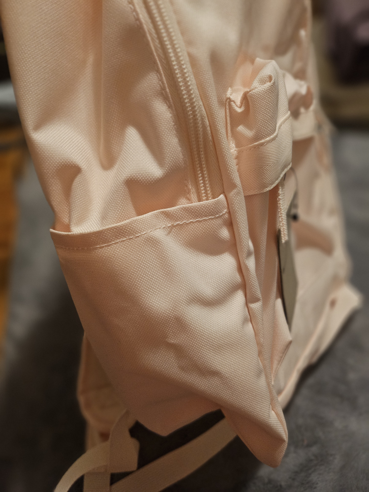 NIKE backpack Pink image indicator(3)