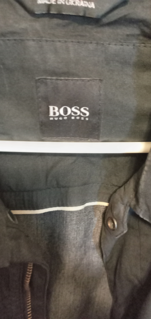 mens Hugo boss black jacket I believe it is a size large - photo 3