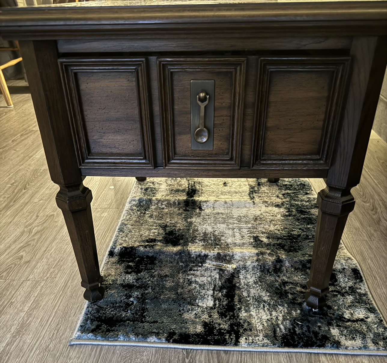 Centre Table/ Bedside Table