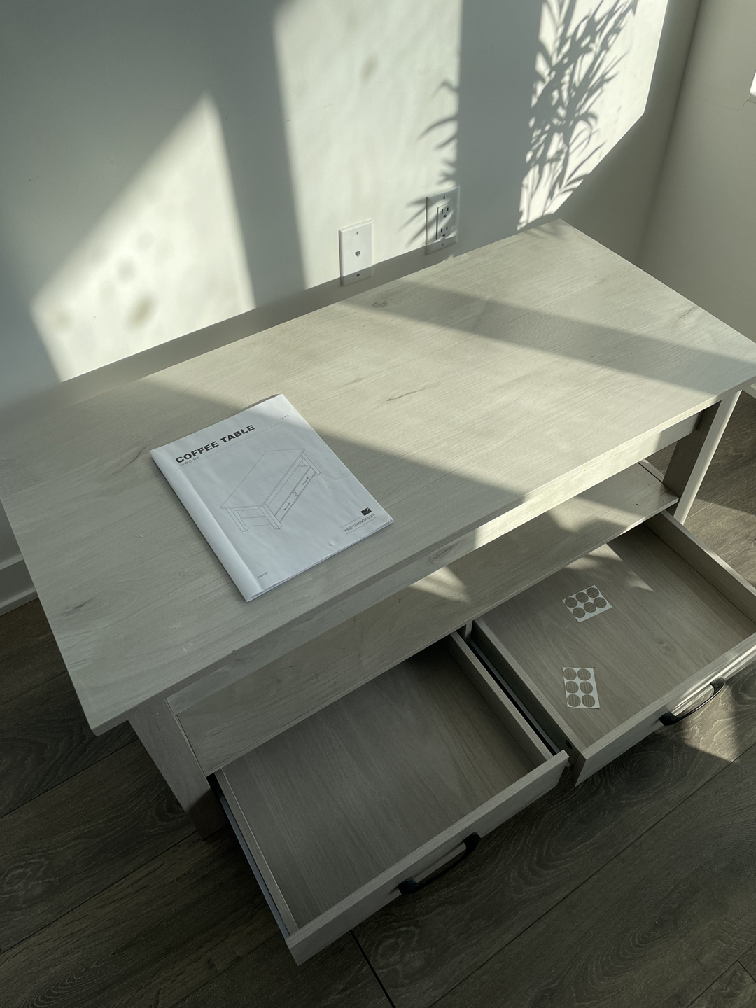 coffee table - photo 4