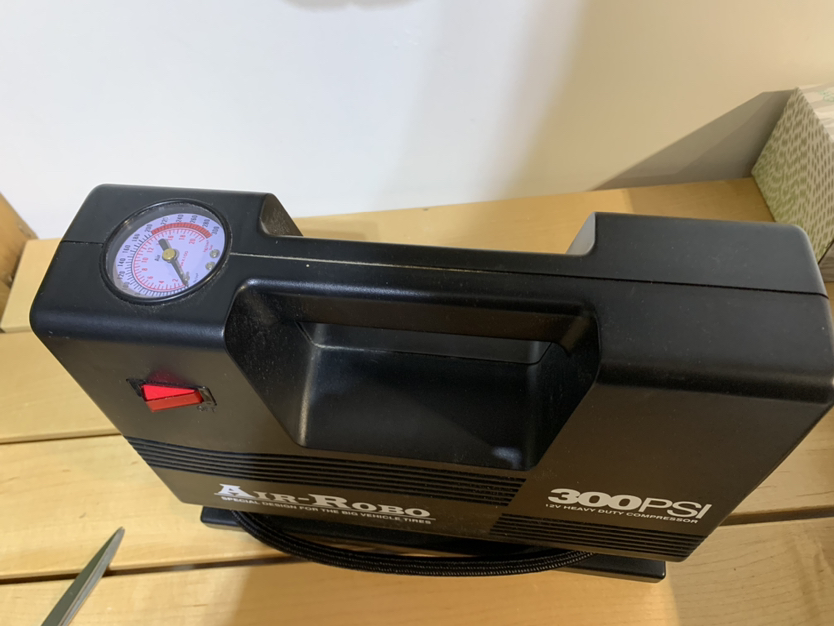 12V Air Compressor 300psi image indicator(2)