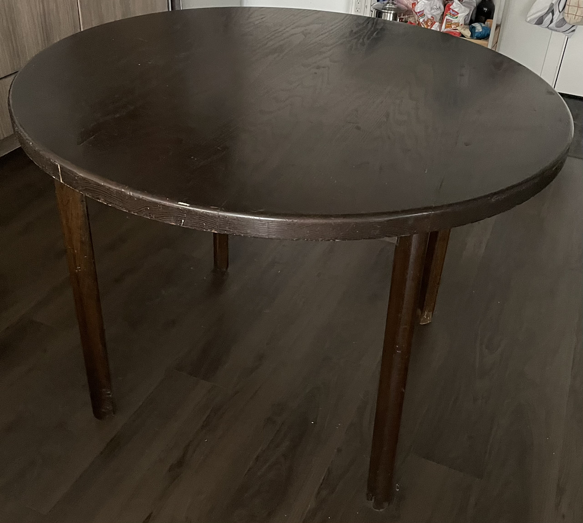 2” Solid Oakwood Dining Table