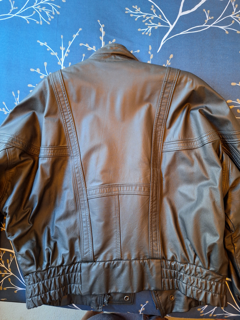 Men's 80's Retro Black Leather Jacket - photo 3
