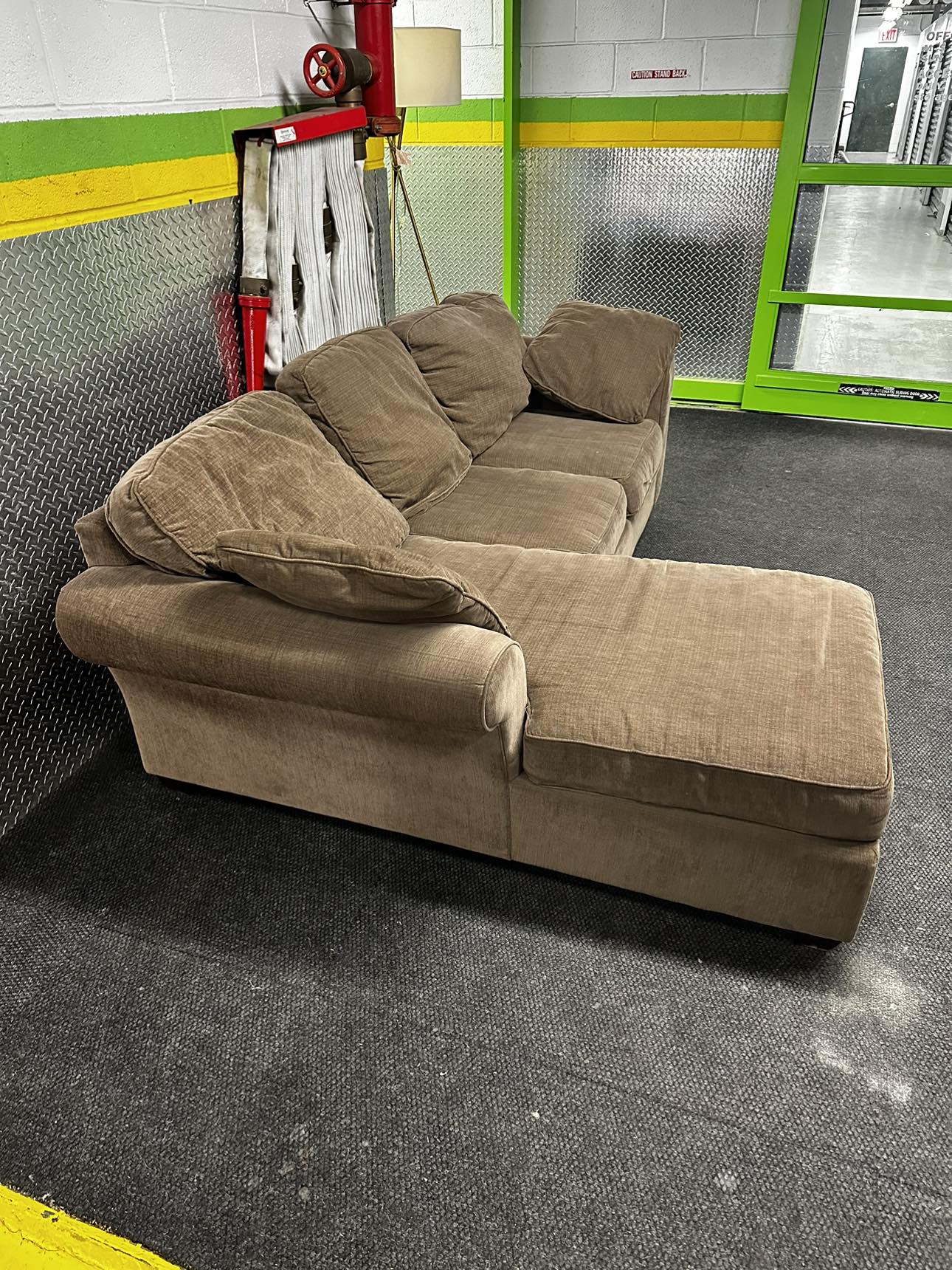 L shape sofa - photo 3