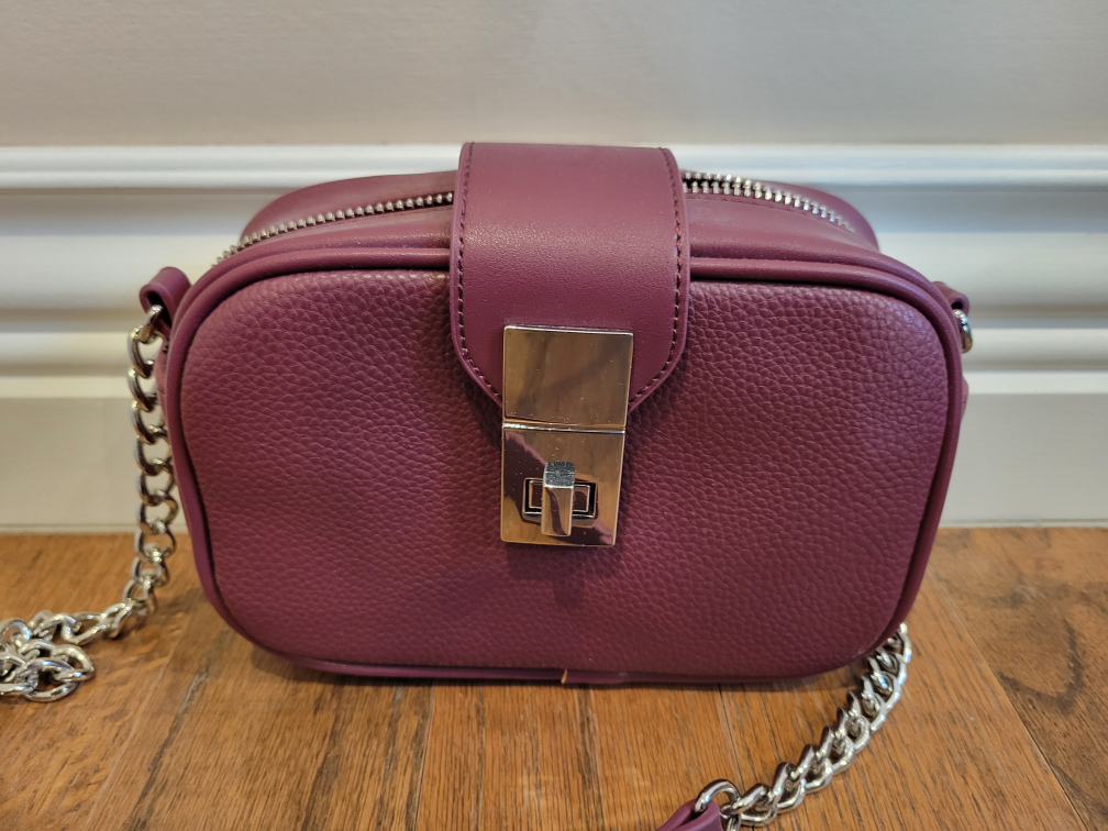 🏈 Brand New Small Crossbody Bag (Burgundy) Addition Elle image indicator(4)