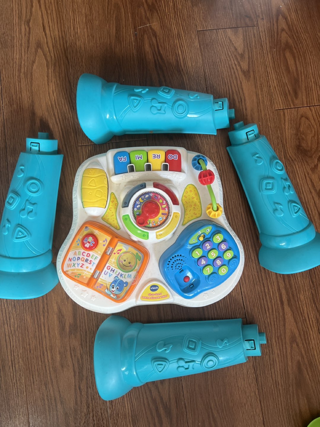 VTech, Sit-to-stand Learn & Discover Table