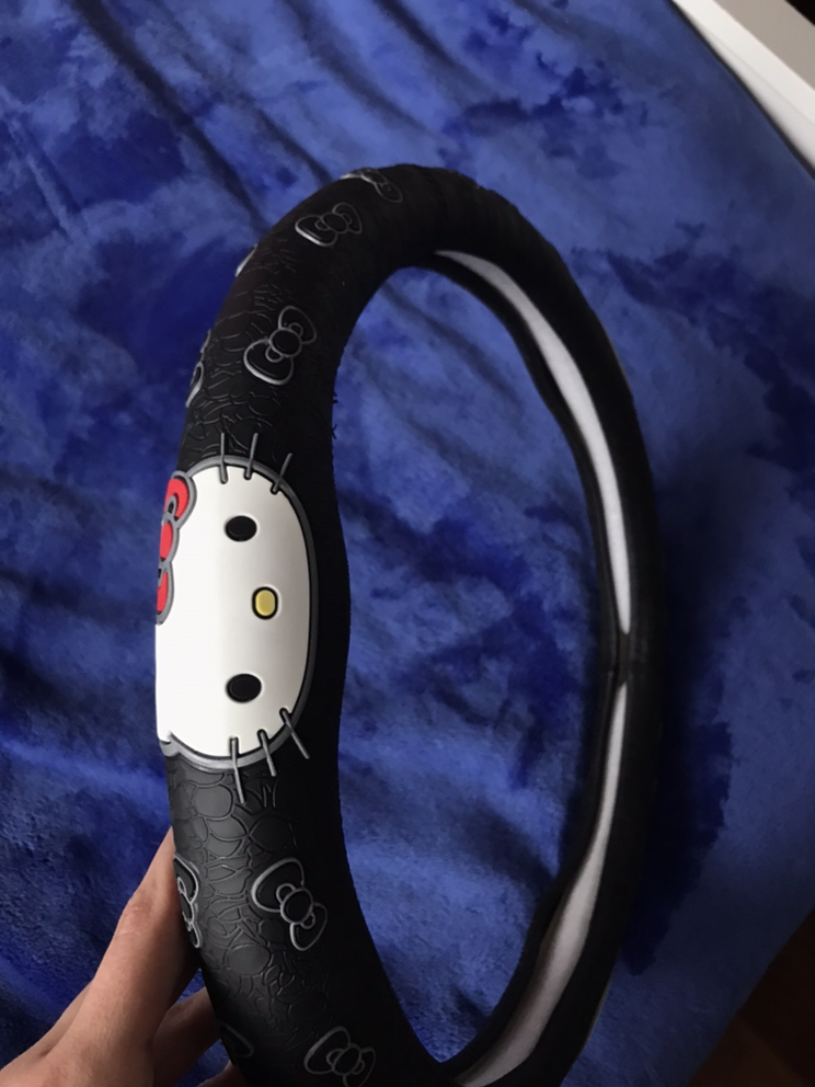 Hello Kitty steering wheel cover thumbnail
