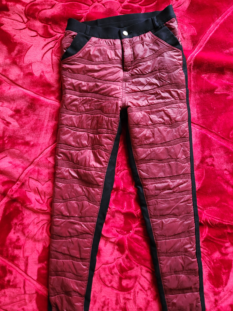 Warm winter pants burgundy front, black back thumbnail