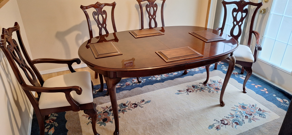 Dinning Table - photo 3